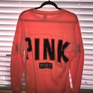 Pink pull-over